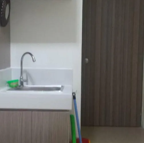 Apartment Urban Deca Tower @ Graceysplace Unit 9 Mandaluyong Manila